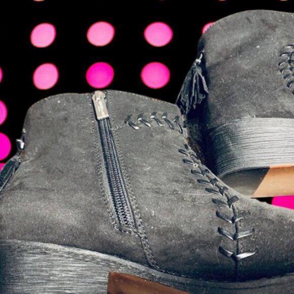 Kenneth Cole Black Suede Booties Ankle Boots Leather Stitching & Tassels Size 4 - Picture 6 of 6